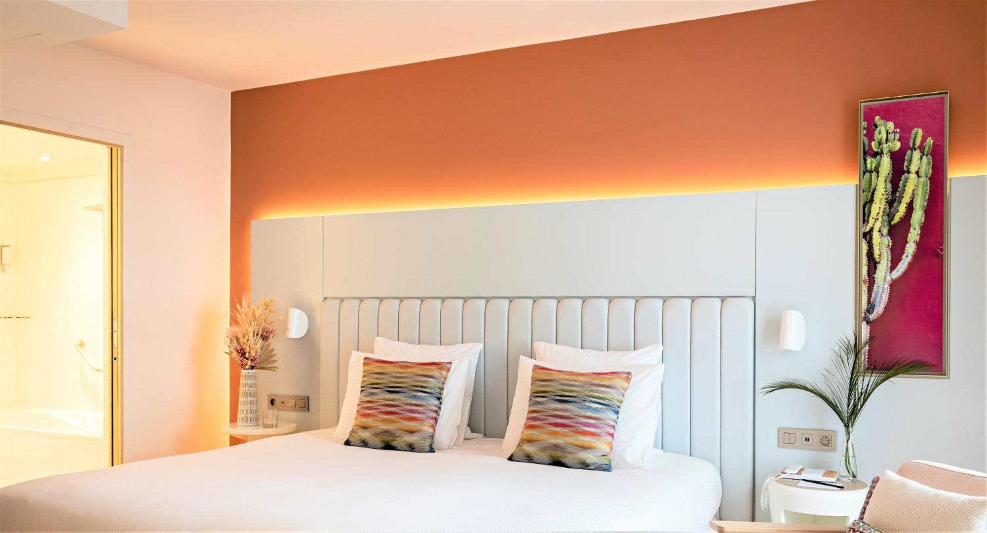 Hotel Croisette Beach Cannes - Mgallery Exterior photo