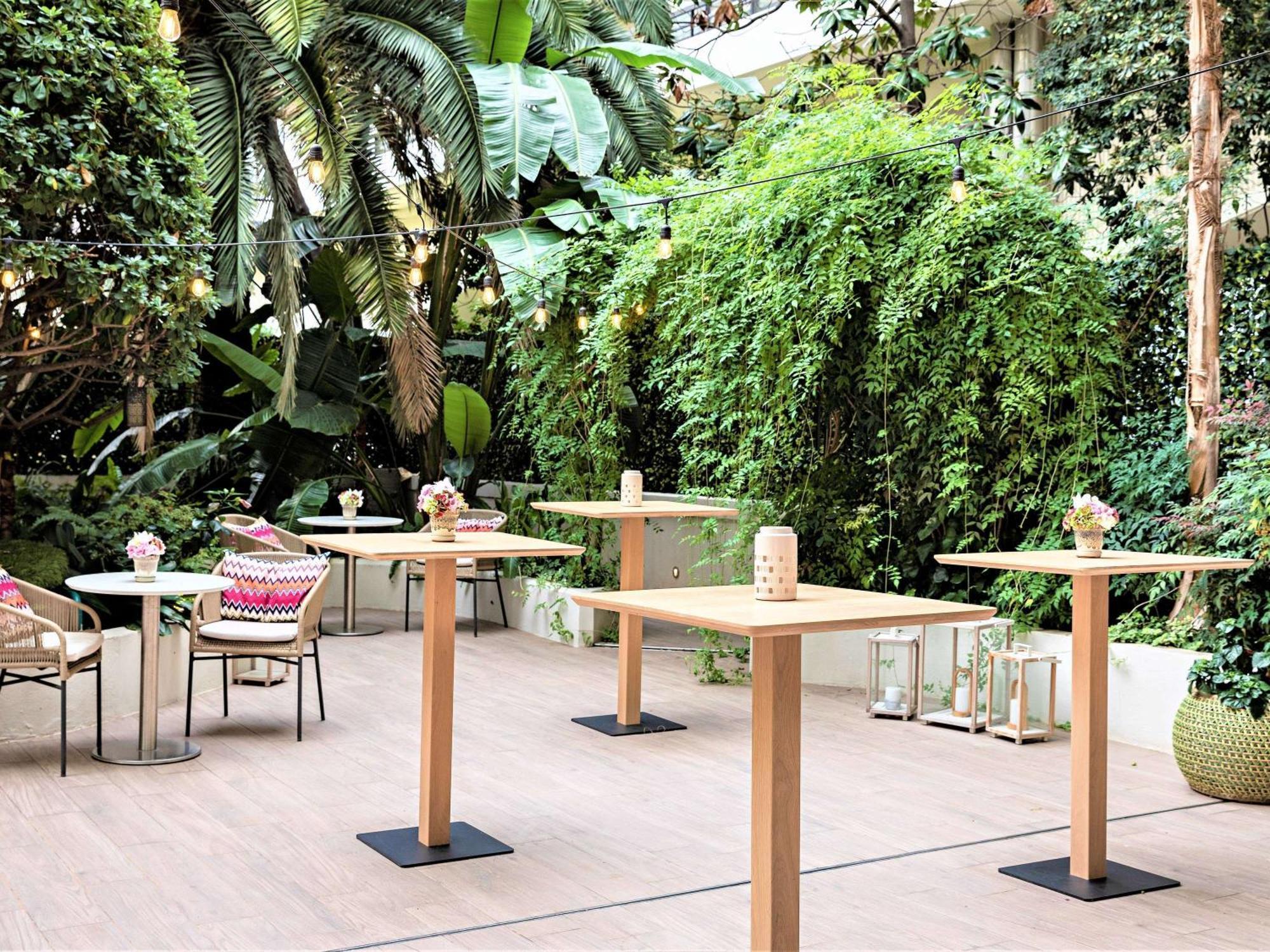 Hotel Croisette Beach Cannes - Mgallery Exterior photo