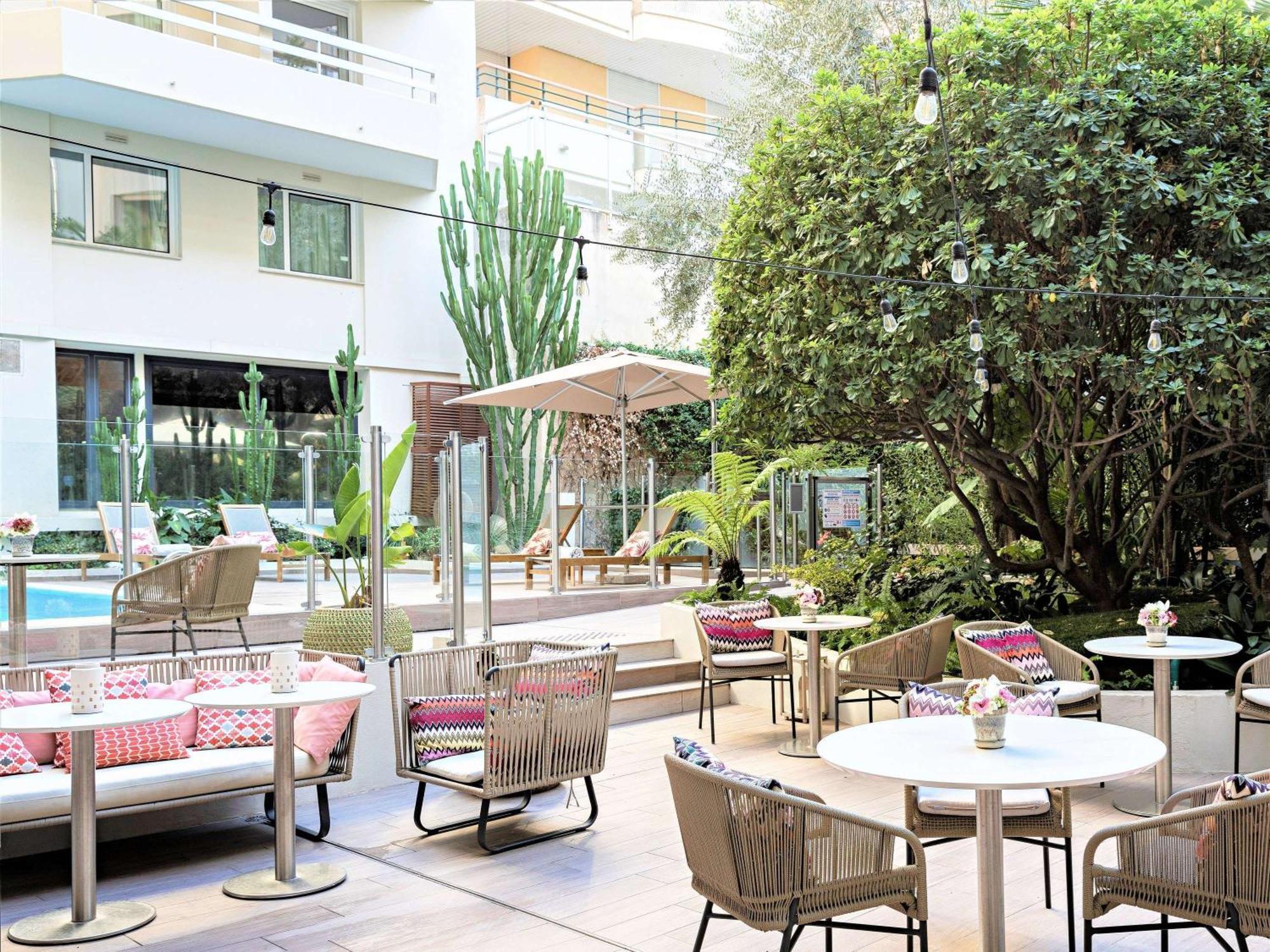 Hotel Croisette Beach Cannes - Mgallery Exterior photo
